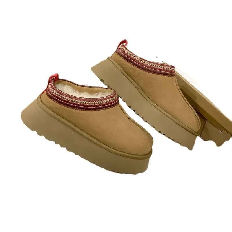 Camel Women's Fuzzy Slipper Winter Slides