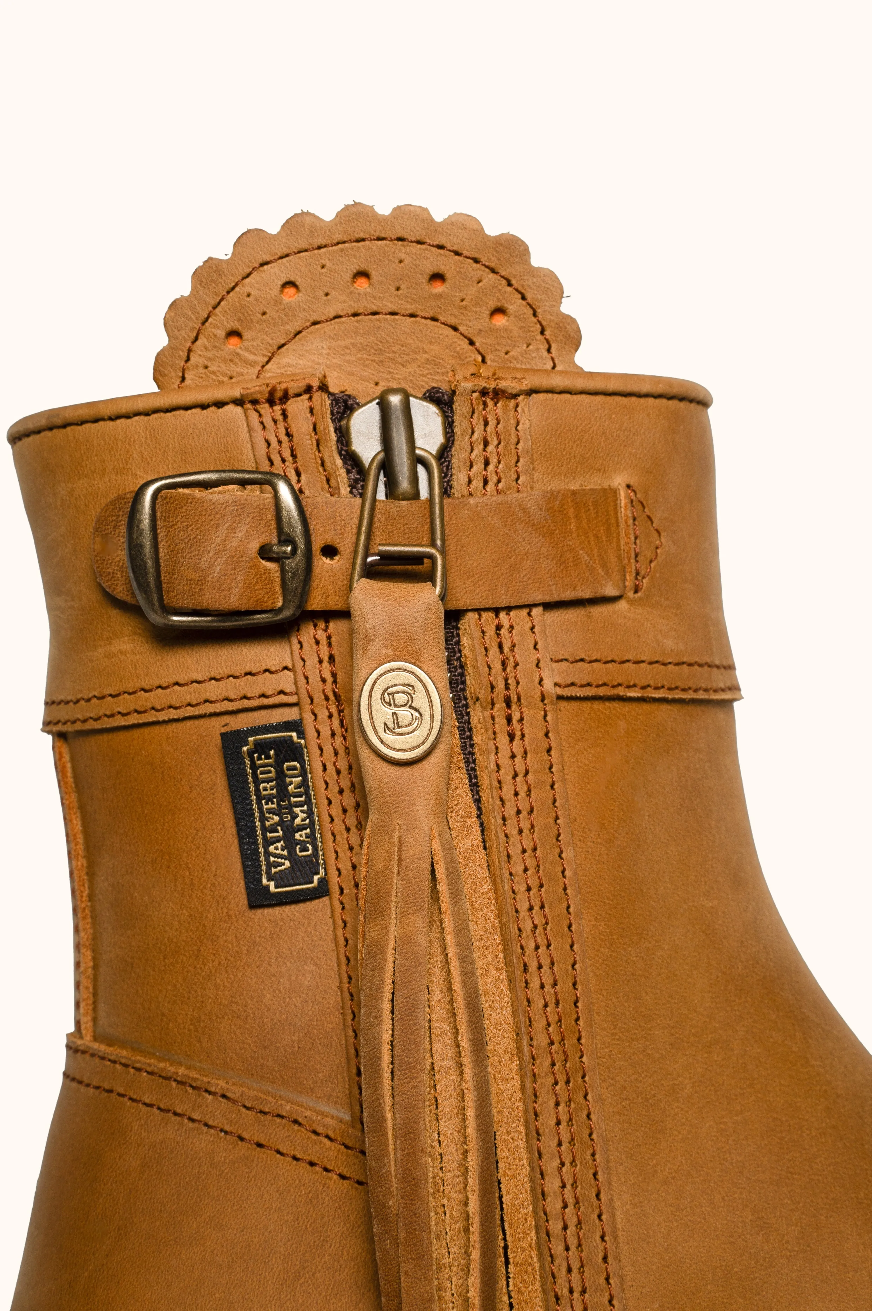 Cascada Ankle Waterproof Boot Tread Sole - Tan