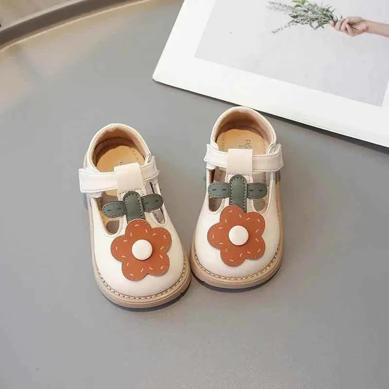 Children's Casual Shoes - Sweet Flower Hollow-out - TSS261