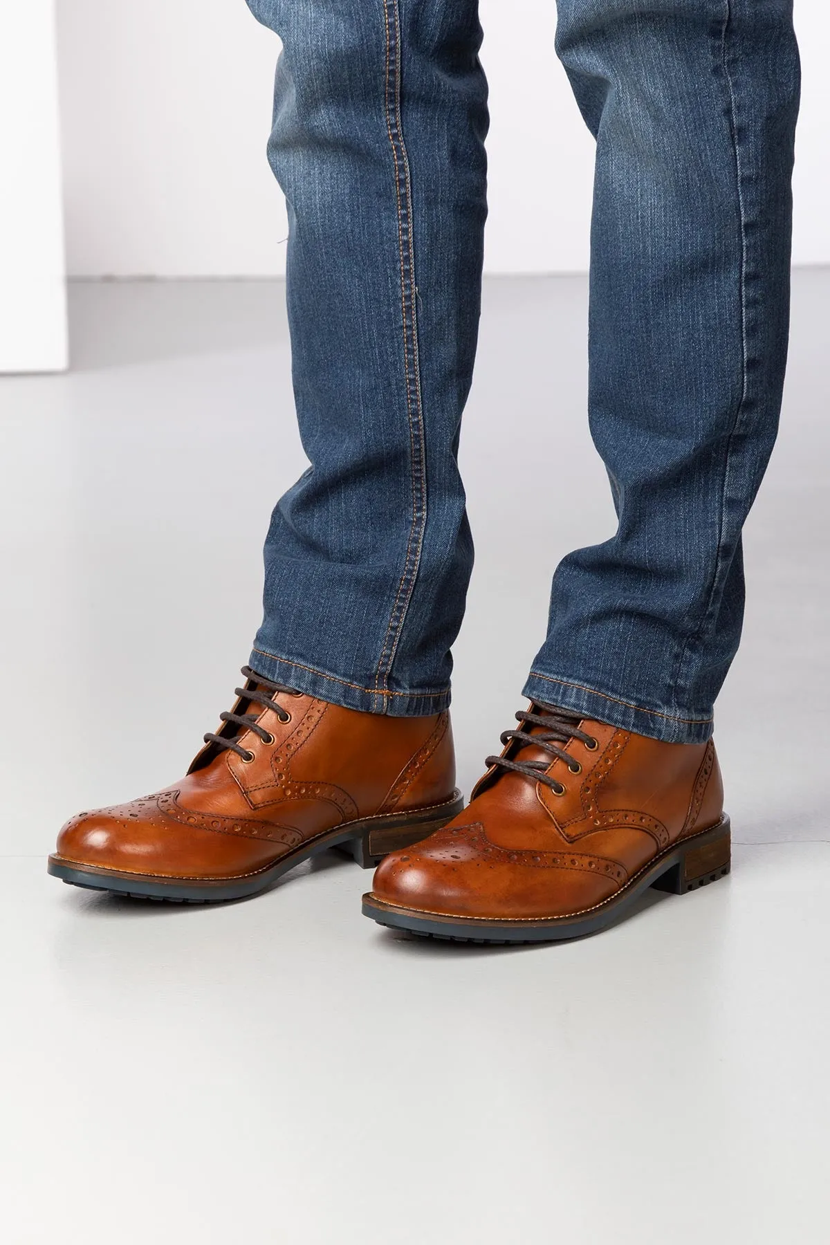 Men's Brogue Lace Up Boots - Millington