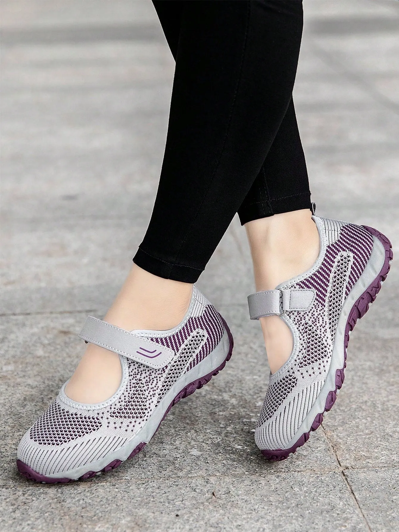 Walking Shoes Women Socks Sneakers Lightweight Comfortable Breathable Casual Slip-On Daily Shoes