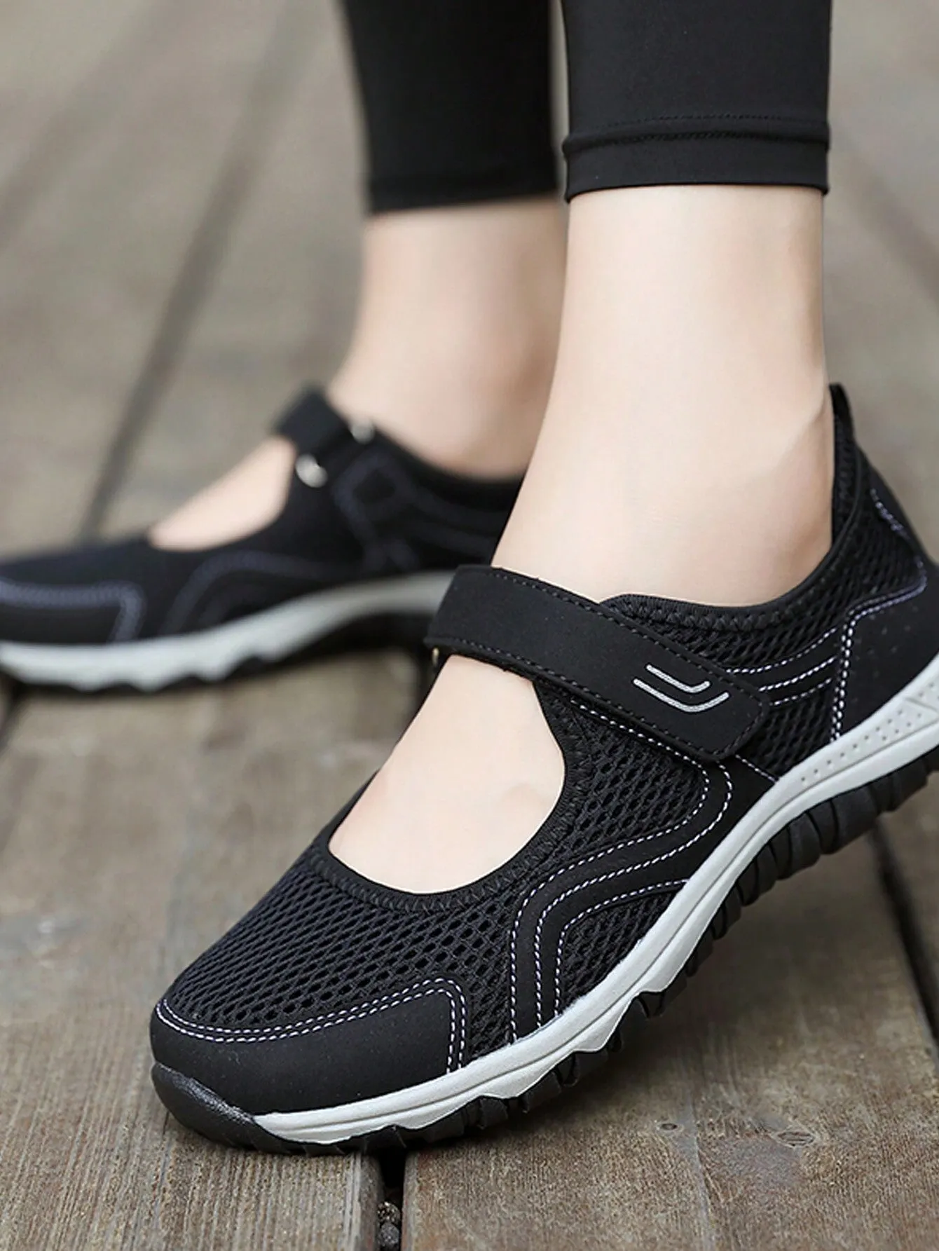 Walking Shoes Women Socks Sneakers Lightweight Comfortable Breathable Casual Slip-On Daily Shoes